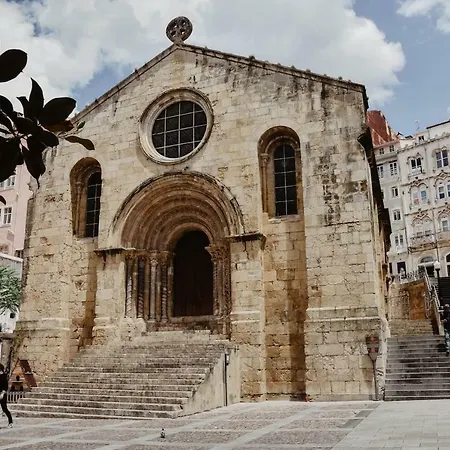 T1 Amplo E Repleto De Luz Junto A Pc Do Comercio - Self Check In *