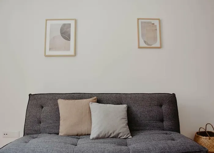 T1 Amplo E Repleto De Luz Junto A Pc Do Comercio - Self Check In Апартаменты *